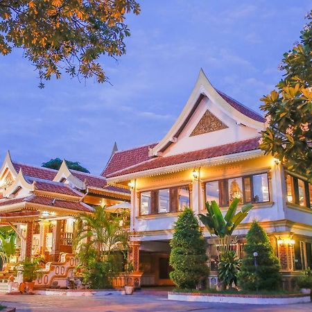 לואנג פרבאנג E-Outfitting Vang Thong Hotel מראה חיצוני תמונה