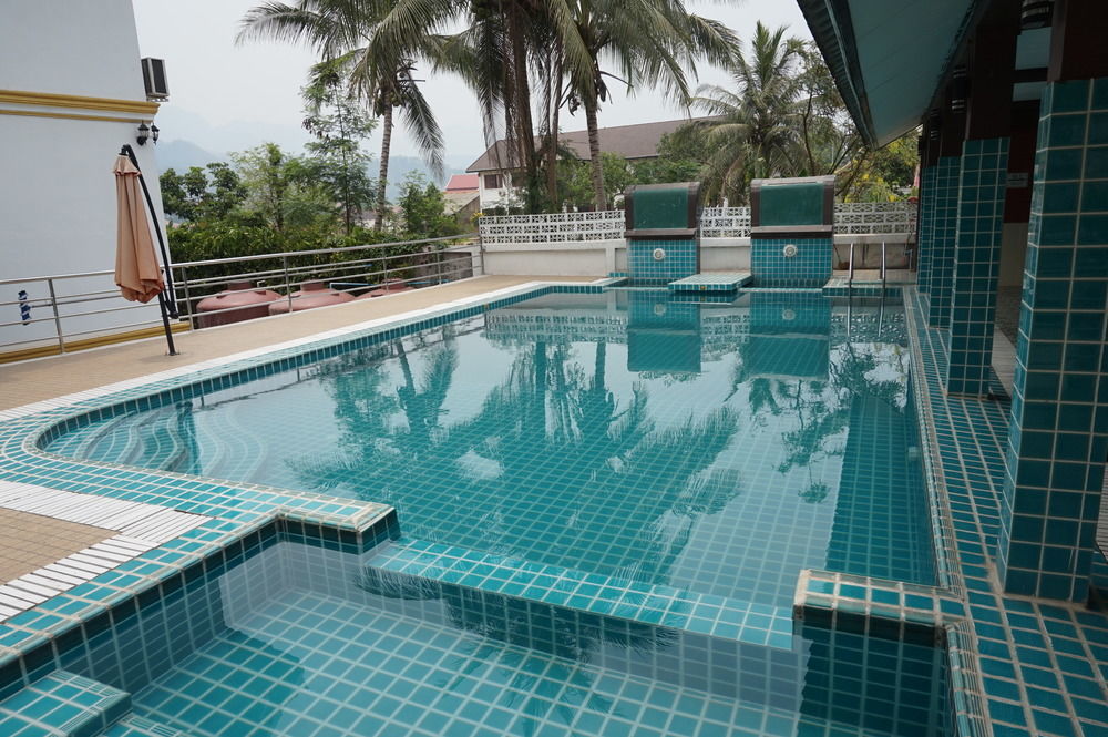 לואנג פרבאנג E-Outfitting Vang Thong Hotel מראה חיצוני תמונה