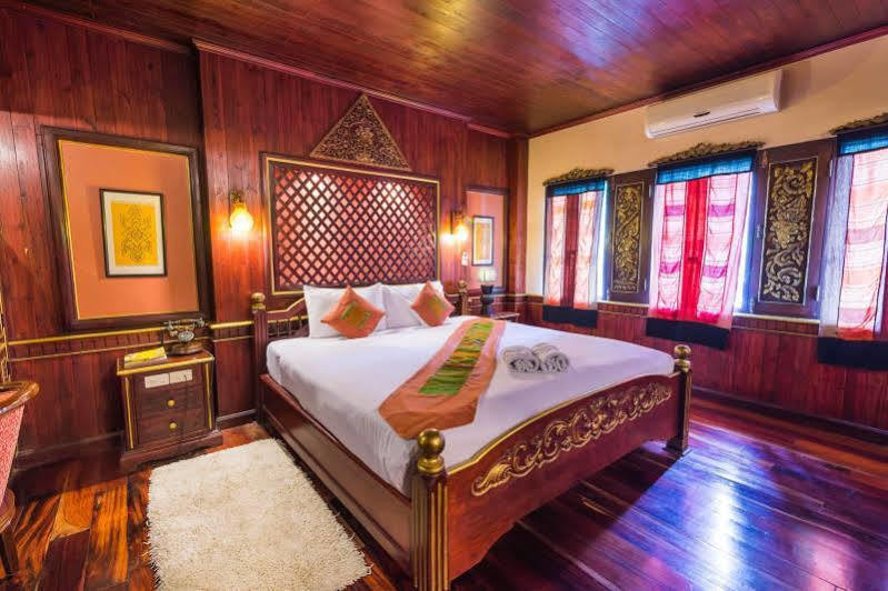 לואנג פרבאנג E-Outfitting Vang Thong Hotel מראה חיצוני תמונה